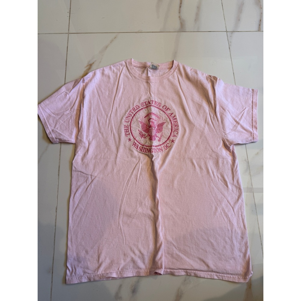 Delta Pro Weight Pink Washington DC United States Seal Graphic T-Shirt Mens L
